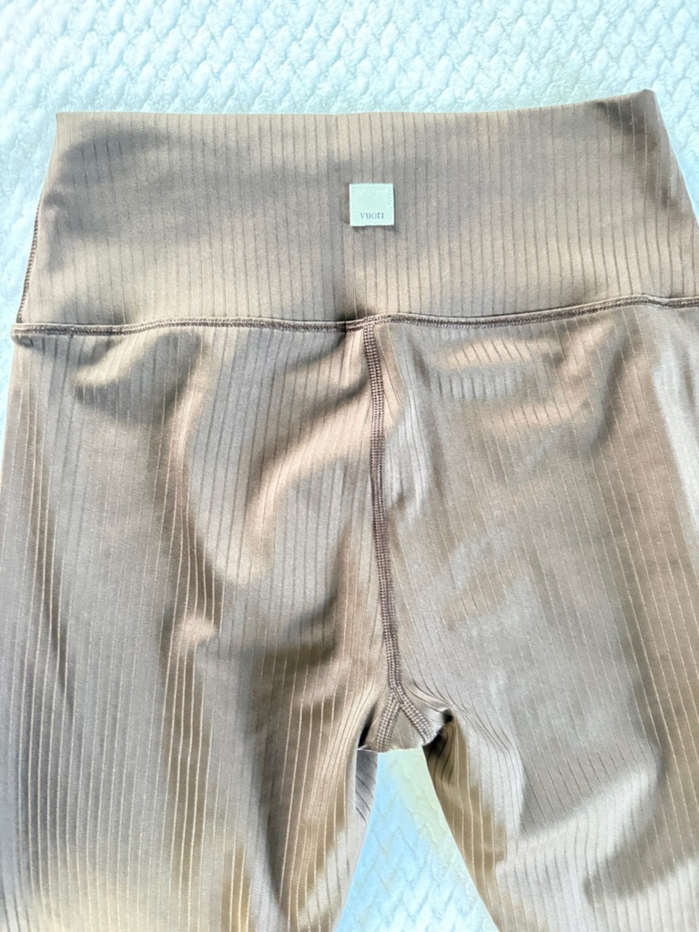 Vuori Brown Ribbed Inversion Legging - Picture 6 of 8